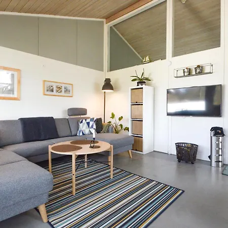 Lovely In With Kitchen * אבנרה